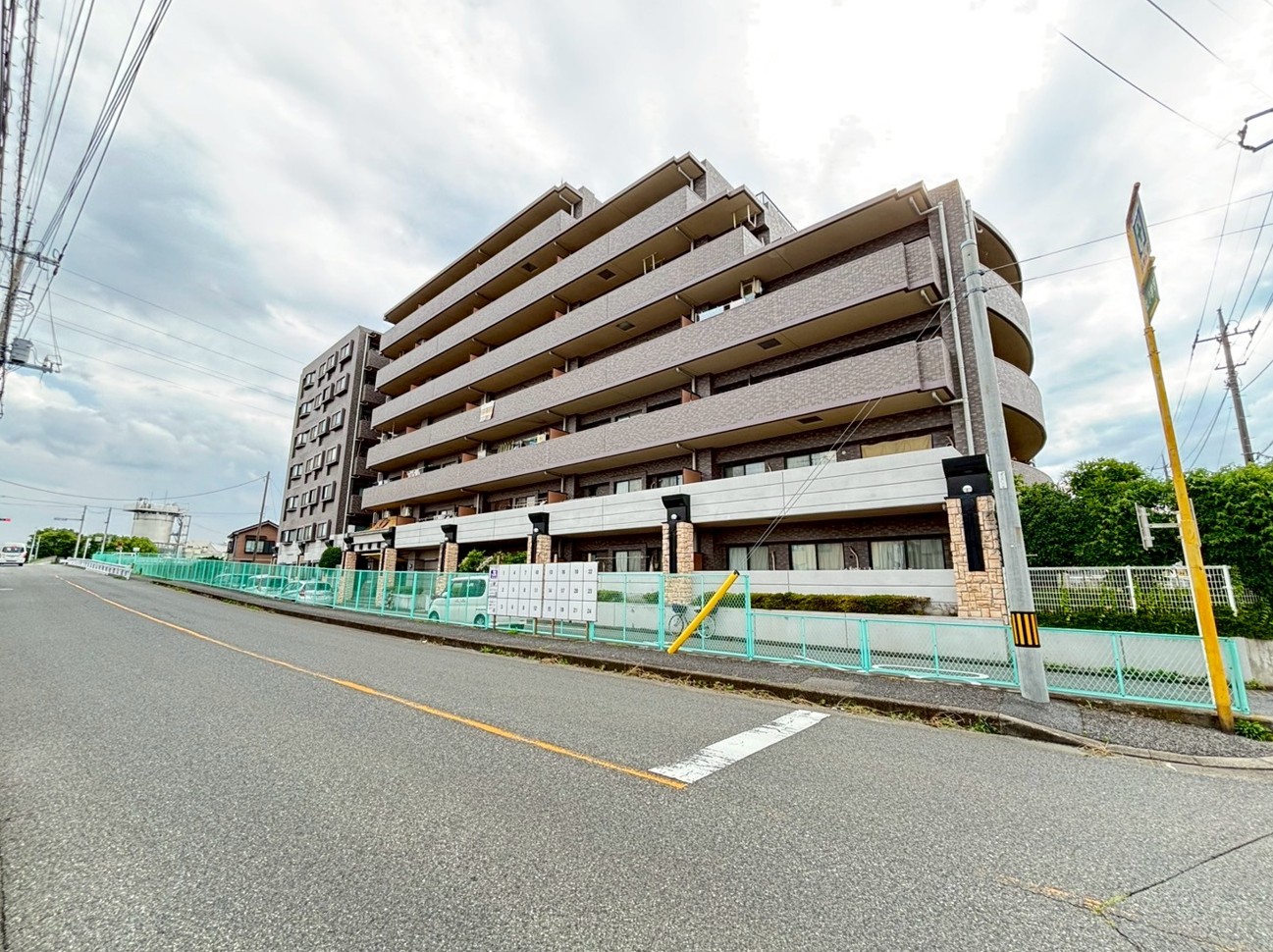 レーベンハイム鳩ケ谷アリスコート